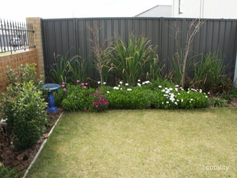 8 Atlantic Bend, Bassendean, WA 6054