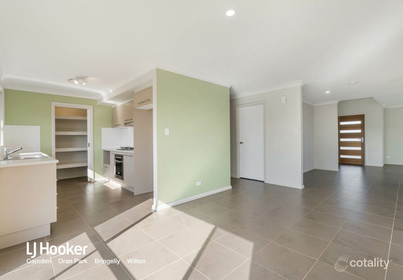 26 Rose St, Oran Park, NSW 2570