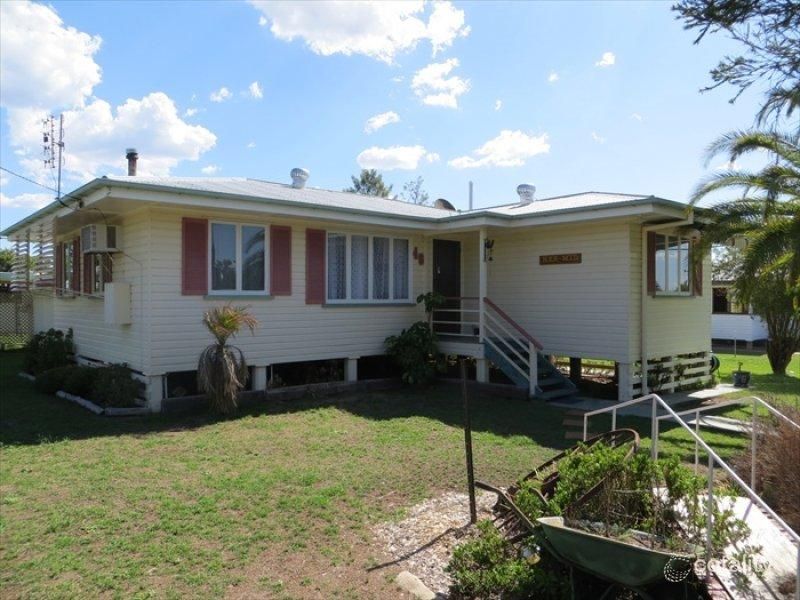 48 Middleton St, Texas, QLD 4385