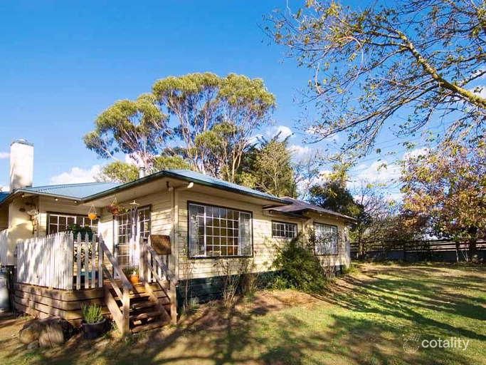 145 Avenue Of Honour, Woodend, VIC 3442