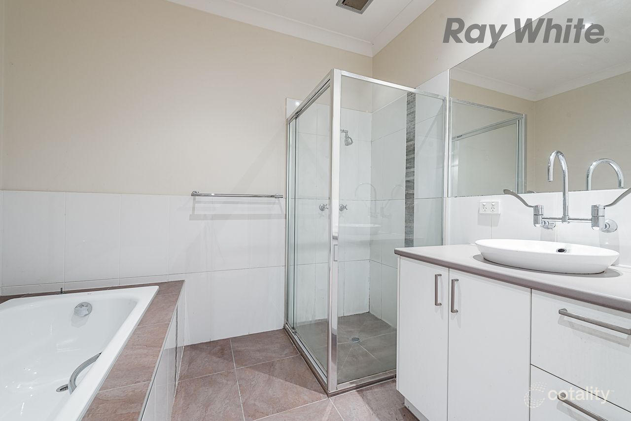 2/168 Bayswater Rd, Croydon South, VIC 3136