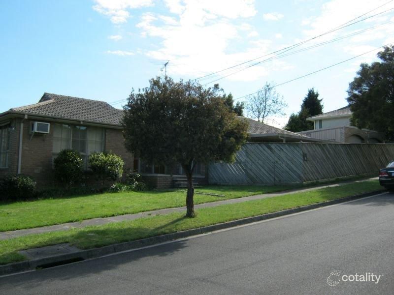 2 Celtis Pl, Endeavour Hills, VIC 3802