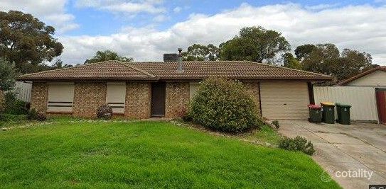 28 Otama Ct, Craigmore, SA 5114