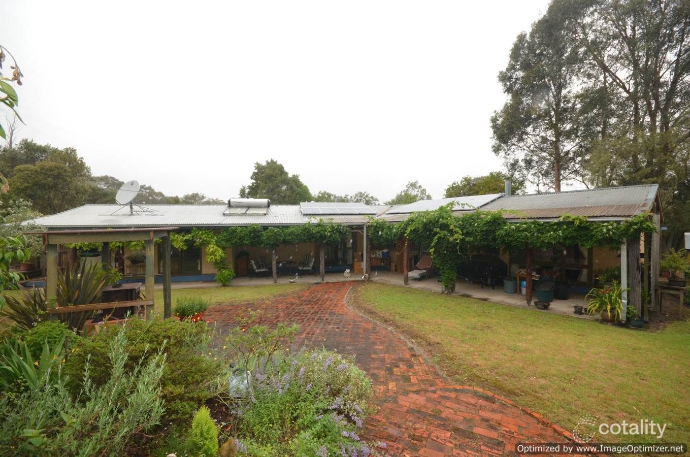 6 Riches Rd, Sarsfield, VIC 3875