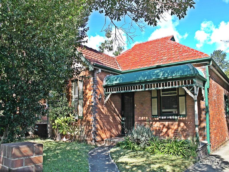28 Burlington Rd, Homebush, NSW 2140