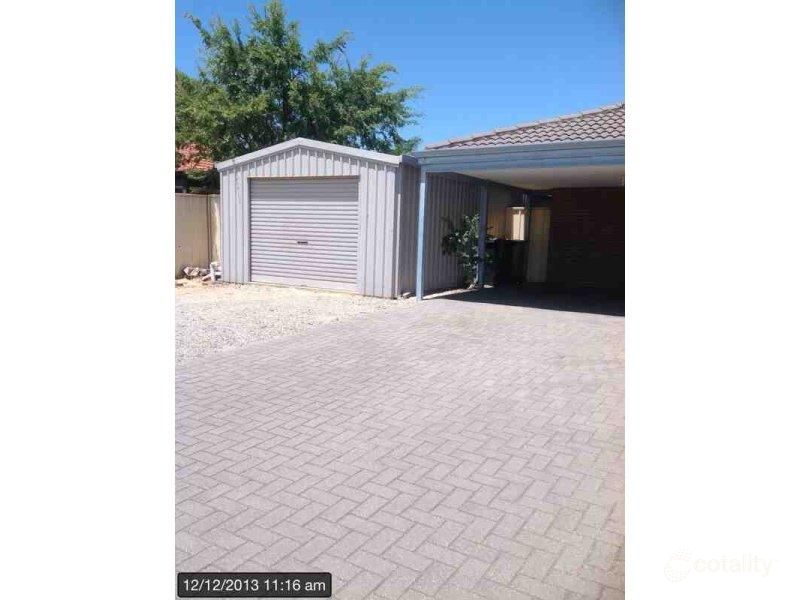 28 Carpenteria Cres, Kenwick, WA 6107