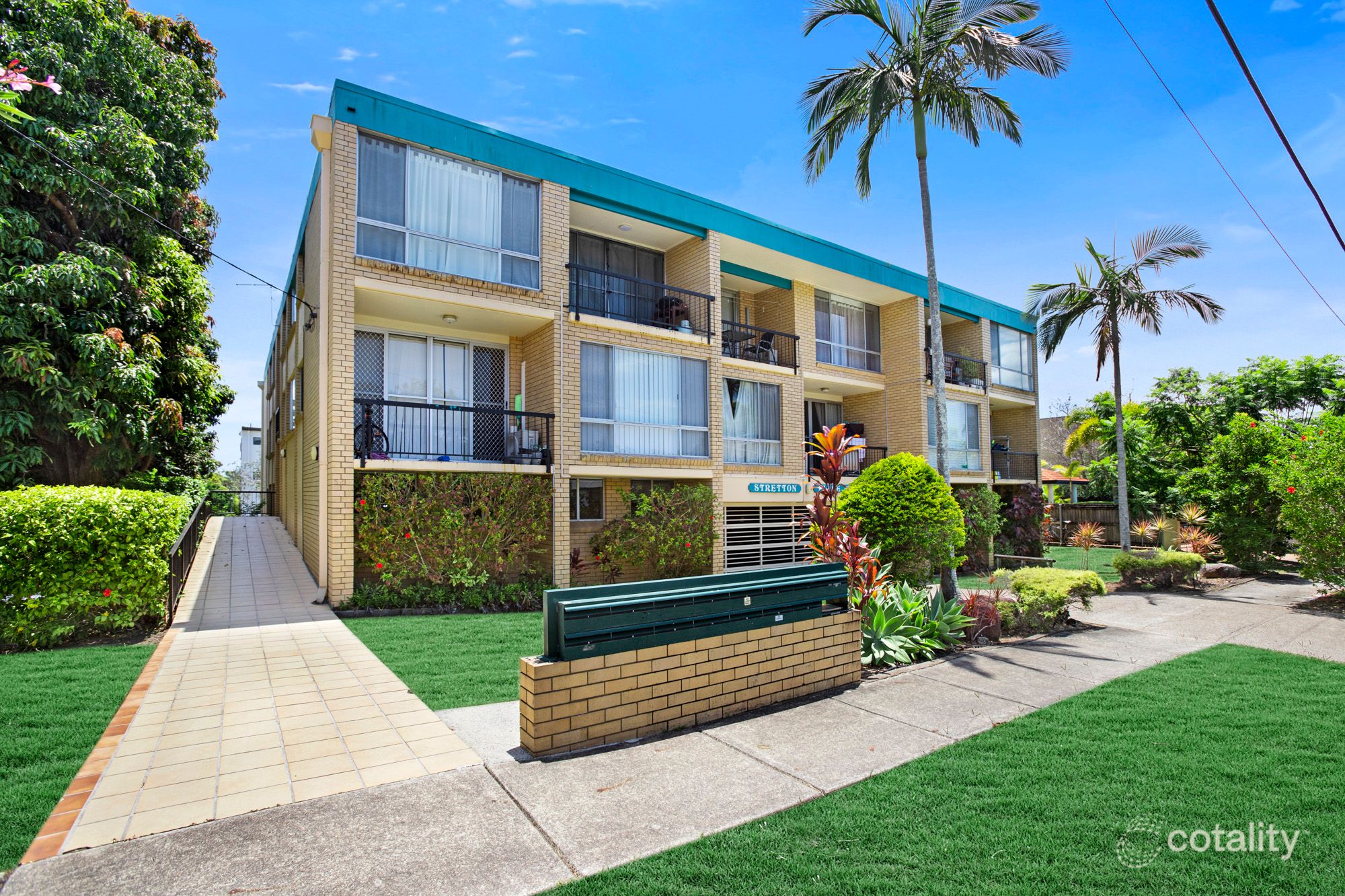 2/52 Sisley St, St Lucia, QLD 4067