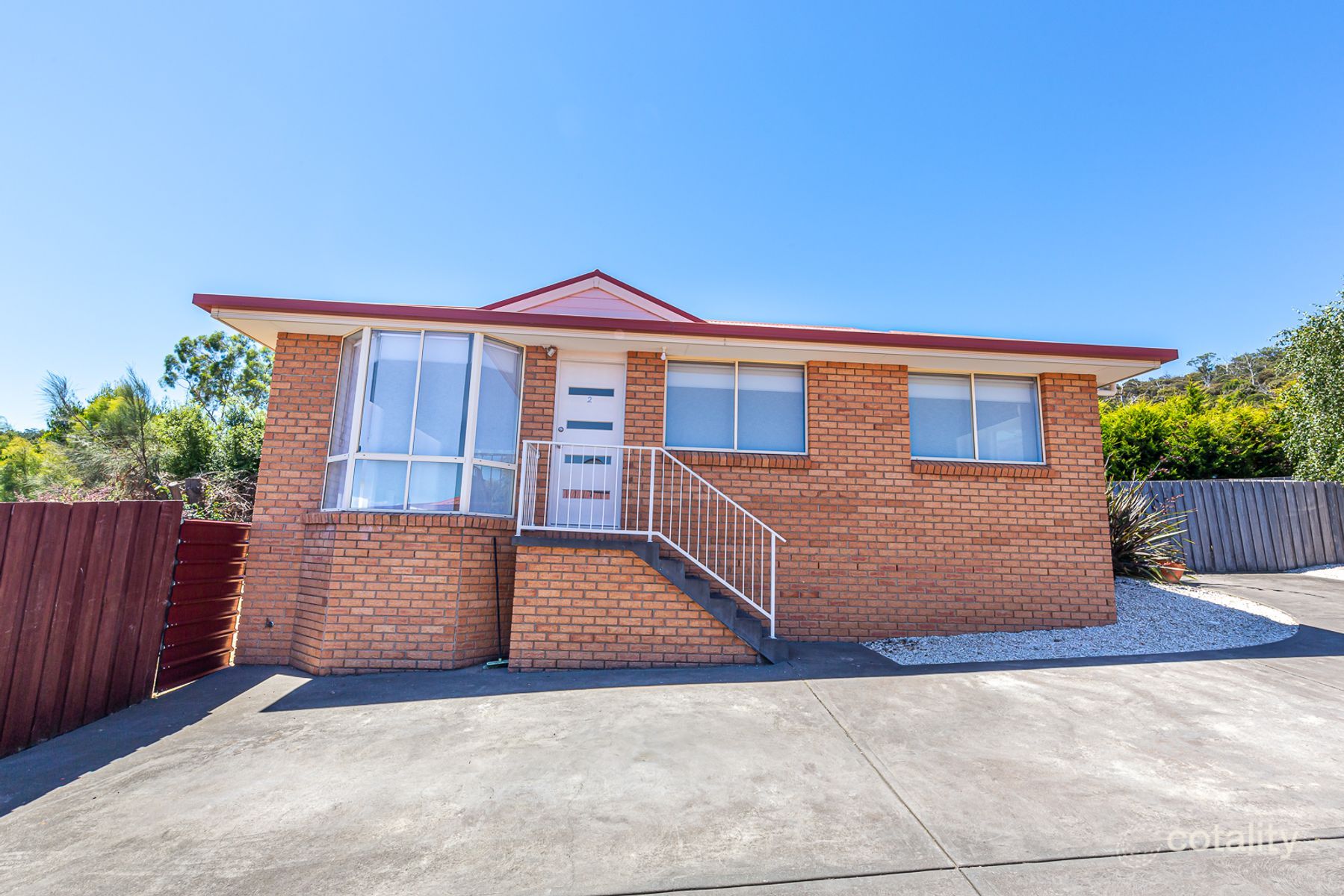 2/102 Oakdowns Pde, Oakdowns, TAS 7019