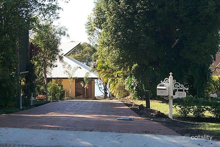 27 Ward St, Tewantin, QLD 4565