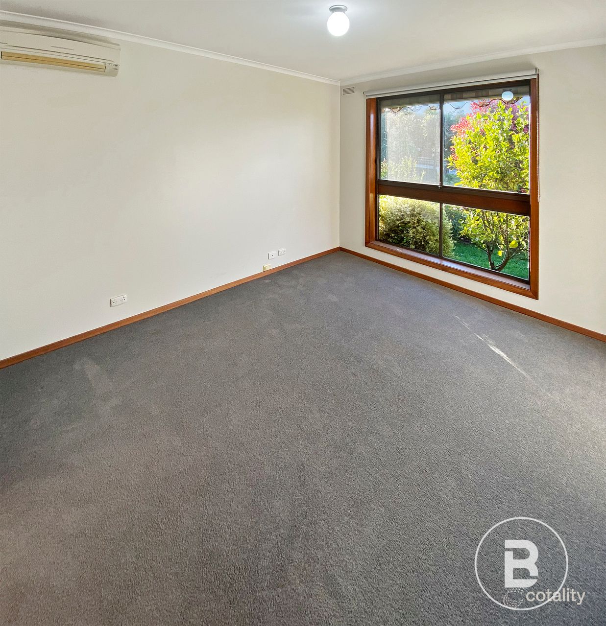 2 Laurine Ct, Wendouree, VIC 3355