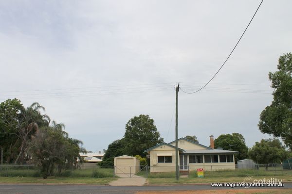 28 Theresa St, Emerald, QLD 4720