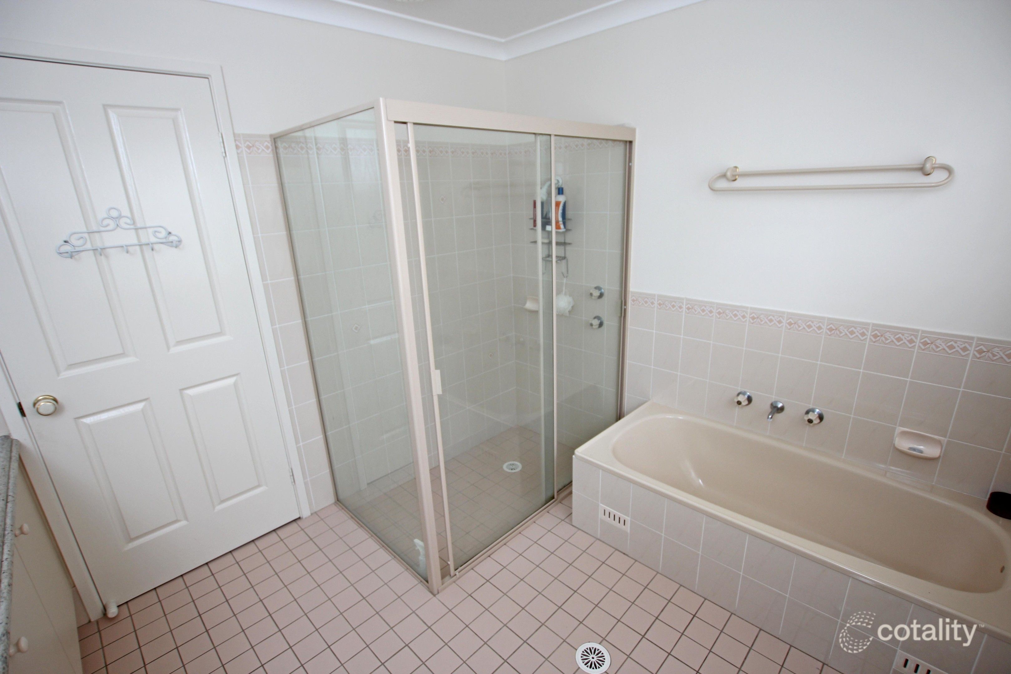 10 Sandpiper Pl, Green Point, NSW 2251