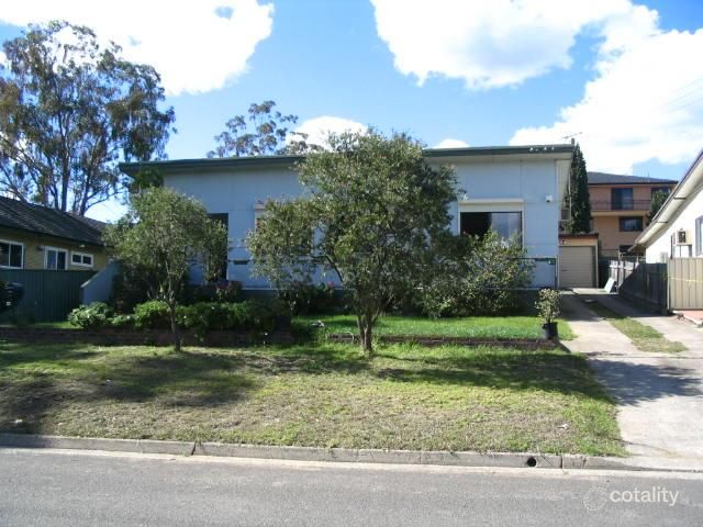 16 York St, Casula, NSW 2170