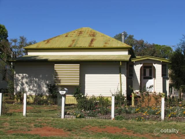 8 Belle St, Kingaroy, QLD 4610