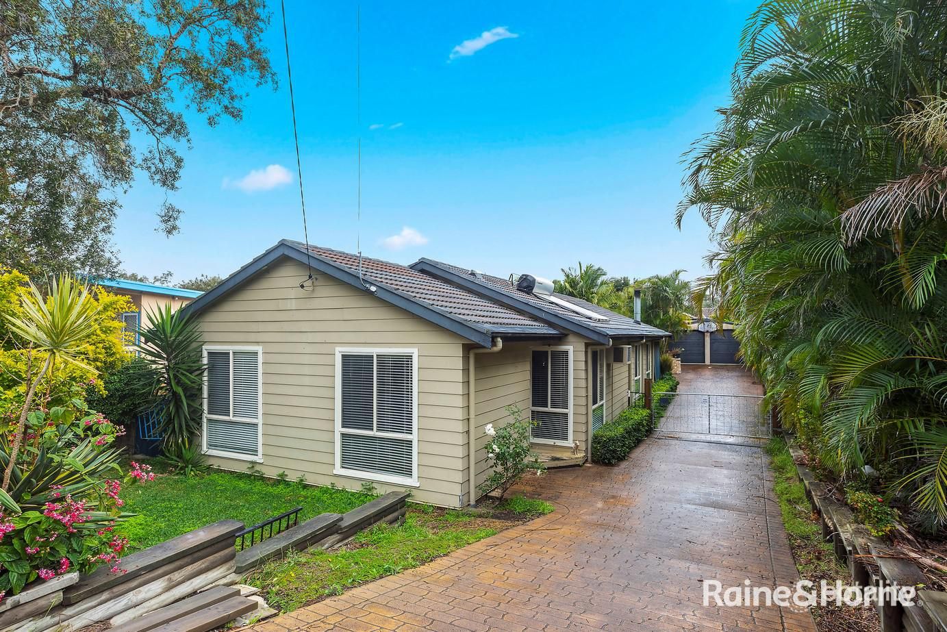 18 Lauren Ave, Lake Munmorah, NSW 2259