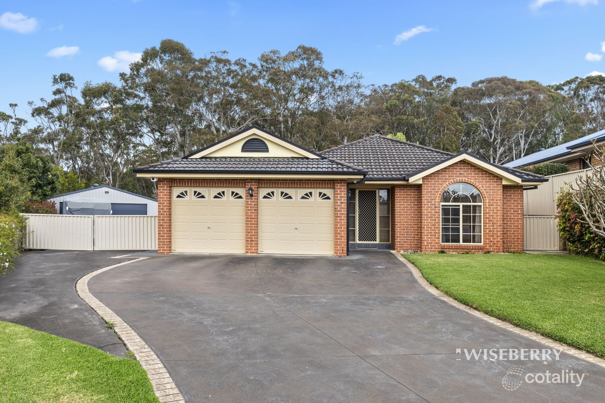 10 Kiewa Cl, Wyee Point, NSW 2259