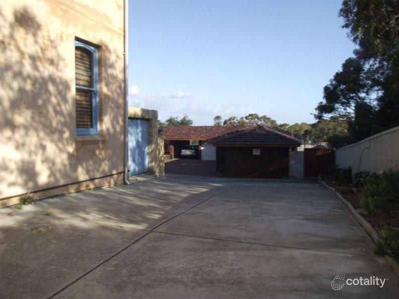3b Forrest St, Fremantle, WA 6160