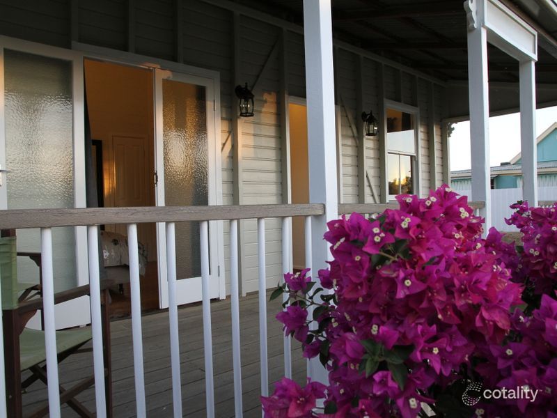 92 Crane St, Longreach, QLD 4730