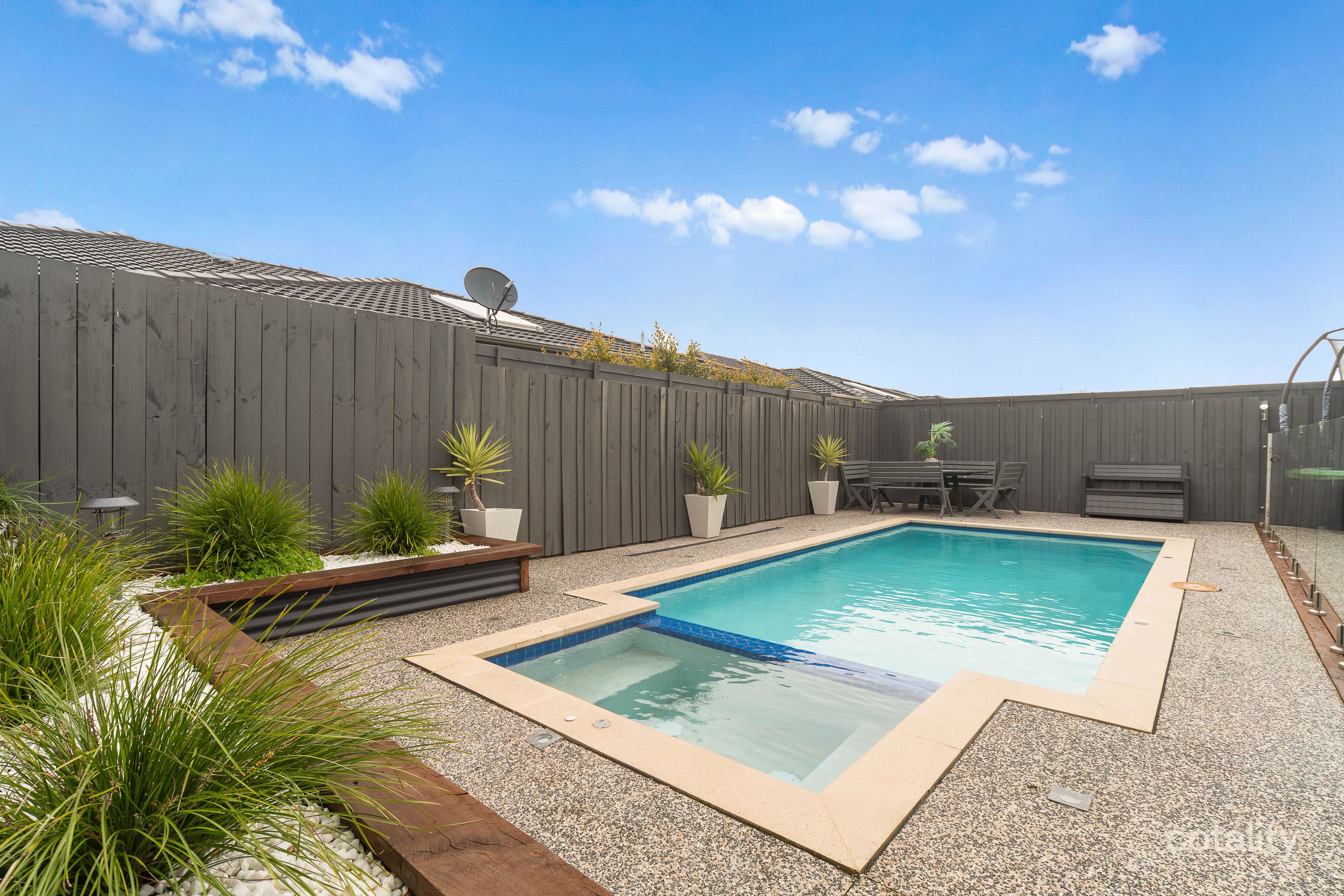 66 Oceanic Dr, Safety Beach, VIC 3936