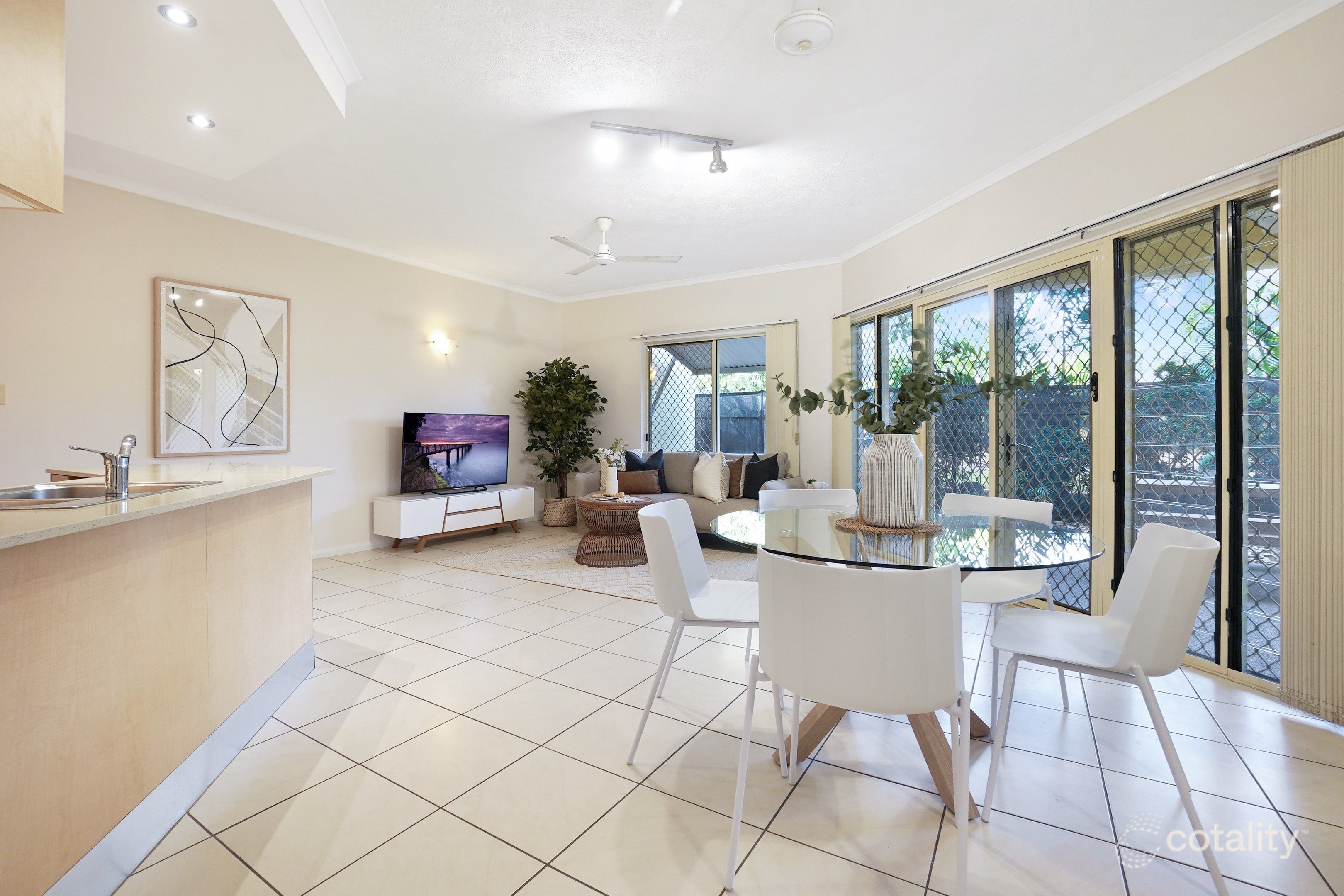 2/12 Mackillop St, Parap, NT 0820