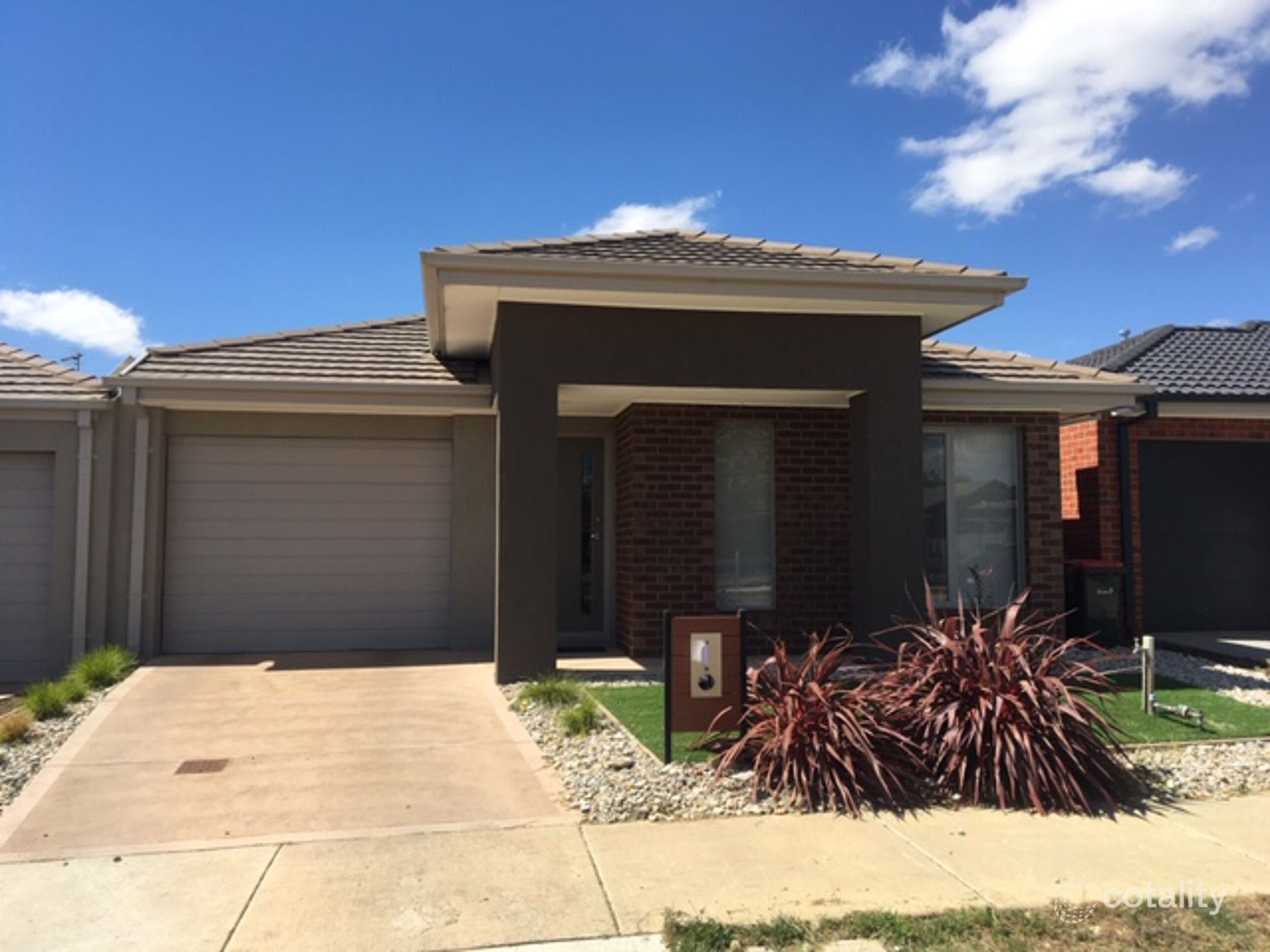 9 Mia St, Alfredton, VIC 3350