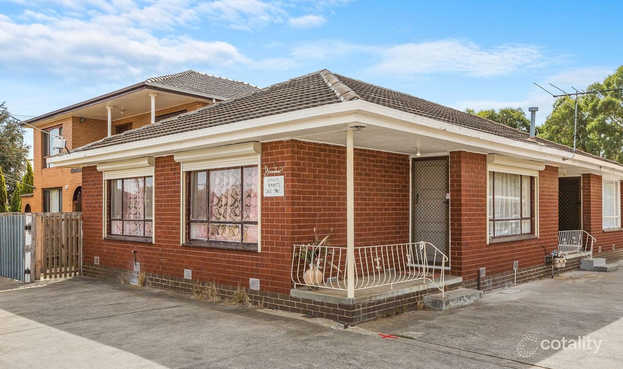 1/4 Smart St, Sunshine West, VIC 3020