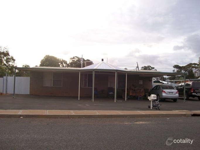 31 Grevillea Cres, Kambalda West, WA 6442