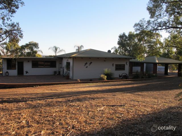 61 Gaden Rd, Wundowie, WA 6560