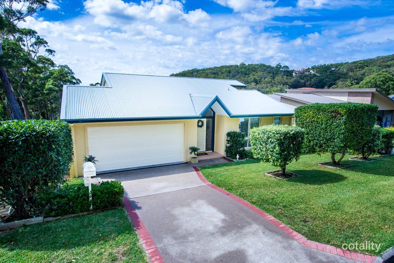 18 Tareebin Rd, Nelson Bay, NSW 2315
