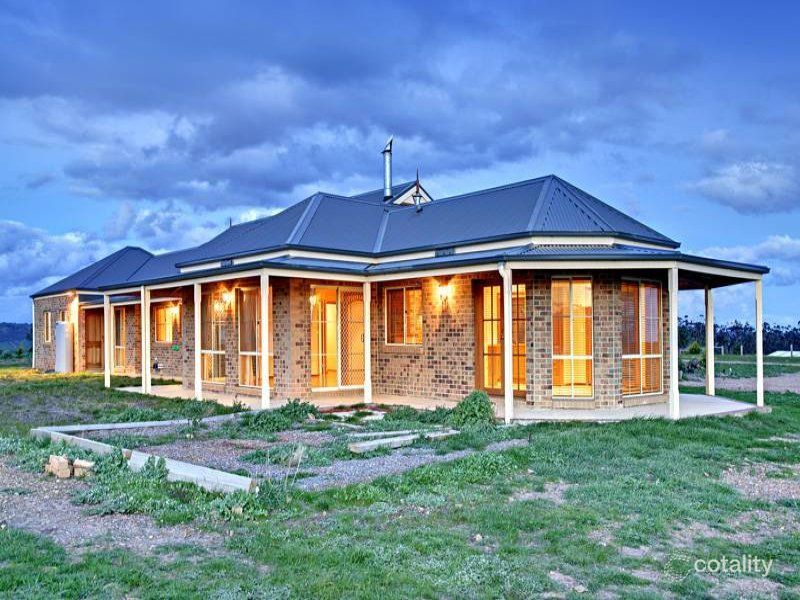 33 Porcupine Ct, Chintin, VIC 3756