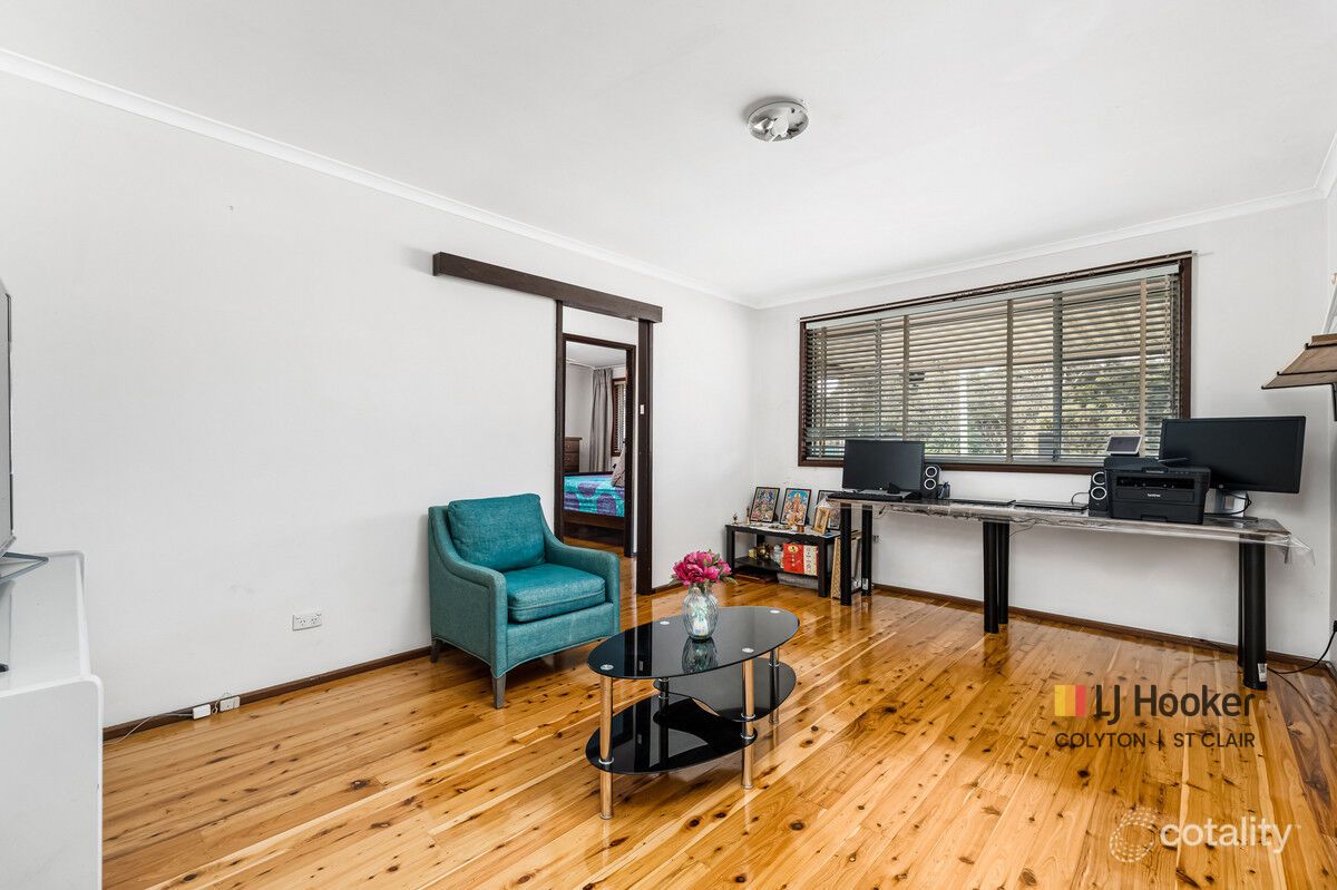 13 Melbourne St, Oxley Park, NSW 2760
