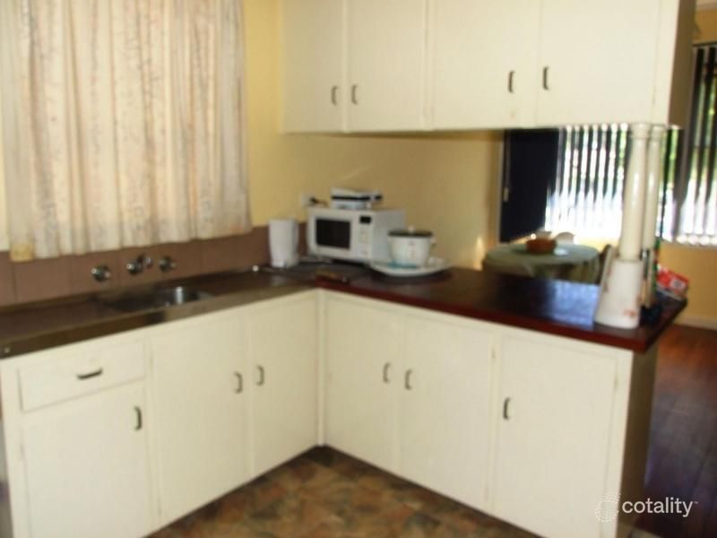 2 Martin St, Northam, WA 6401