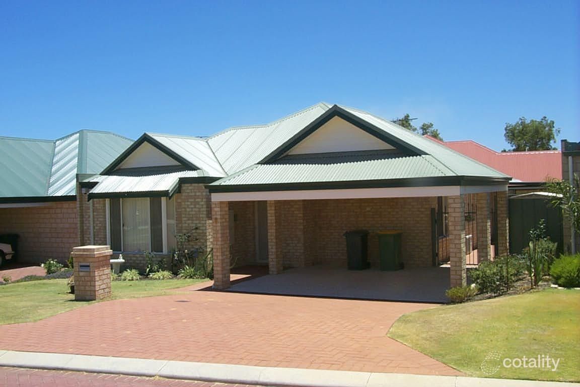 8 Ramsay Pl, Bibra Lake, WA 6163