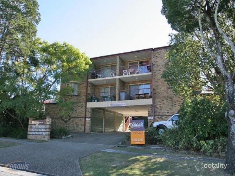 19 Minto Cres, Arana Hills, QLD 4054
