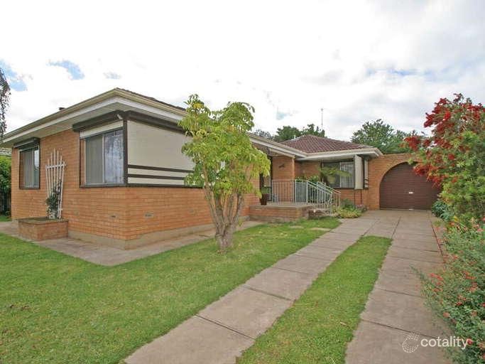 25 Baanga Rd, Morphett Vale, SA 5162