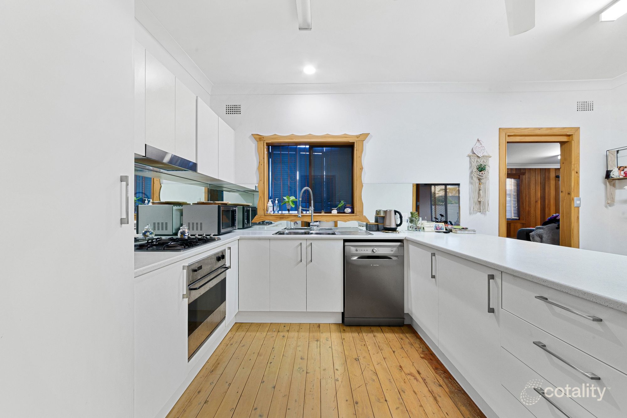 45 Edward St, Woy Woy, NSW 2256