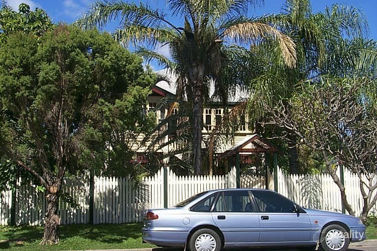 50 Seventh St, Railway Estate, QLD 4810