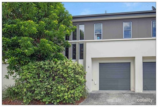 9/1 Belongil St, Pacific Pines, QLD 4211