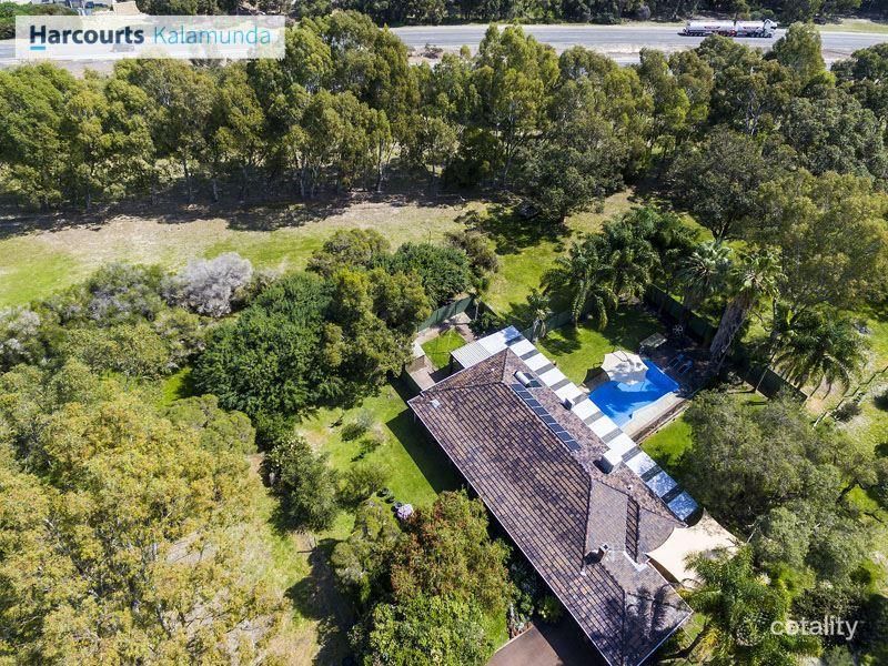 60 Brentwood Rd, Wattle Grove, WA 6107