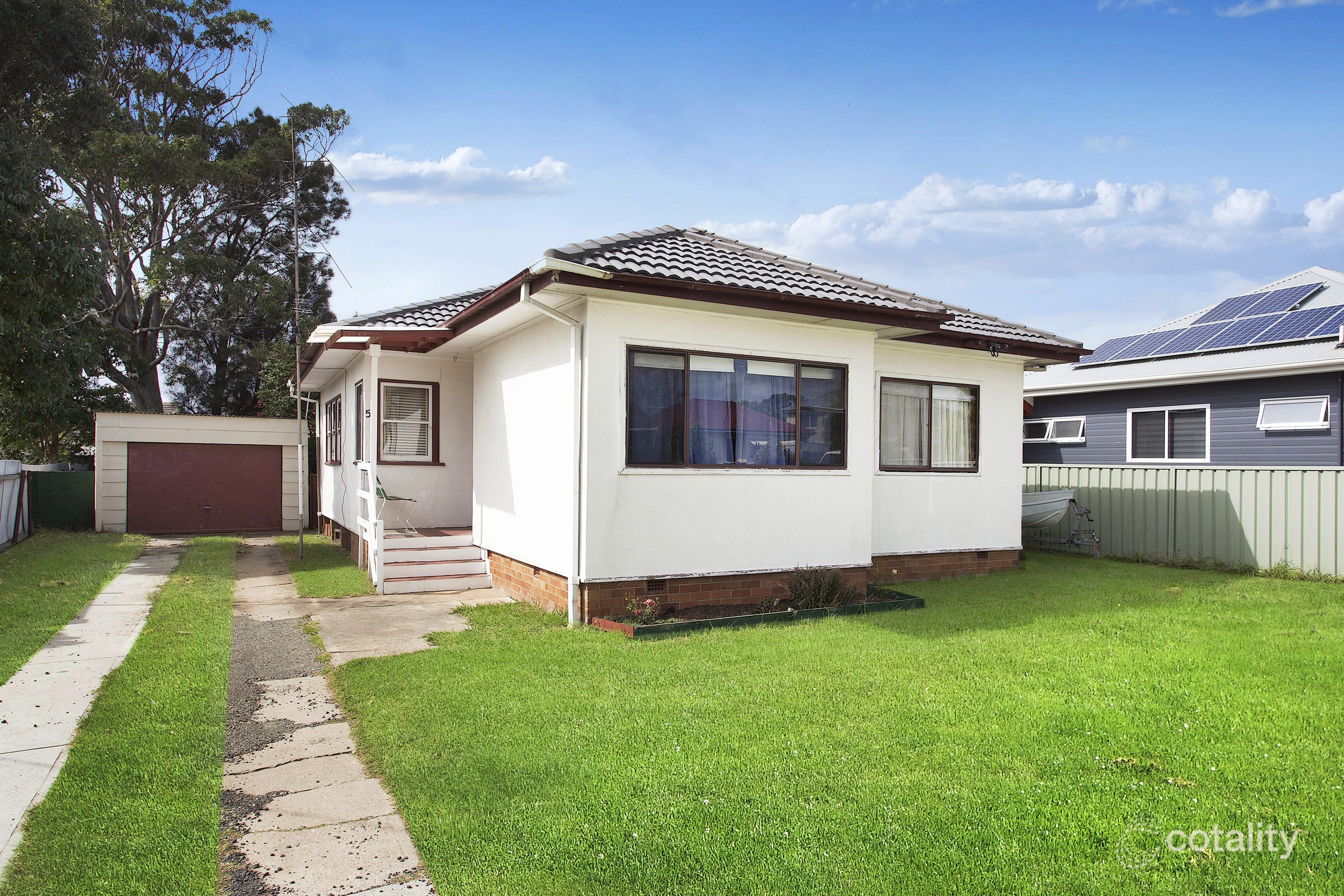 5 Bellevue Ave, Warilla, NSW 2528