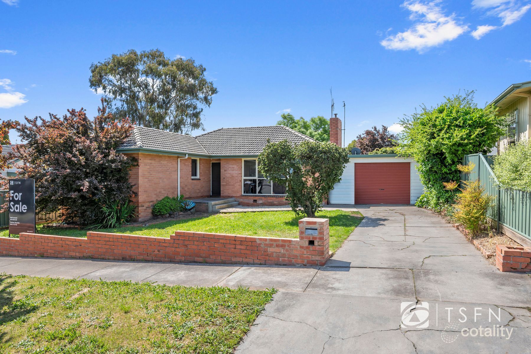 3 Leonard Ave, Flora Hill, VIC 3550