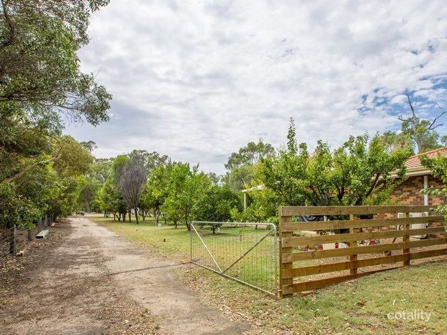 12 Cathedral Ave, Australind, WA 6233