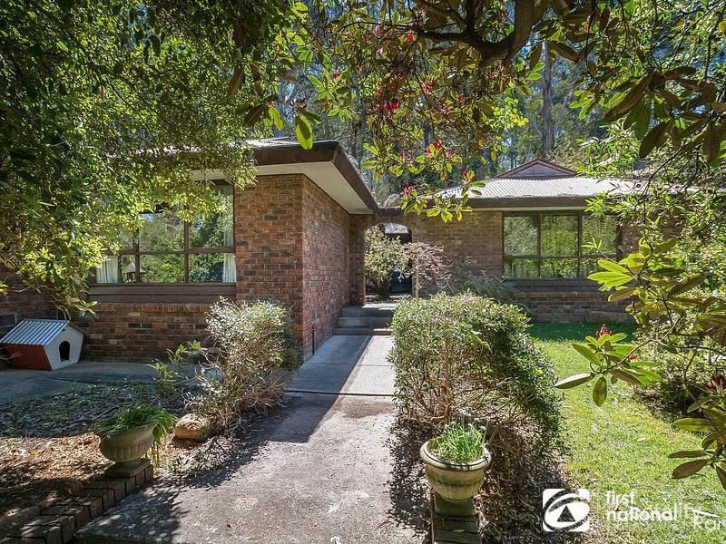 12 Forest Rd, Belgrave, VIC 3160