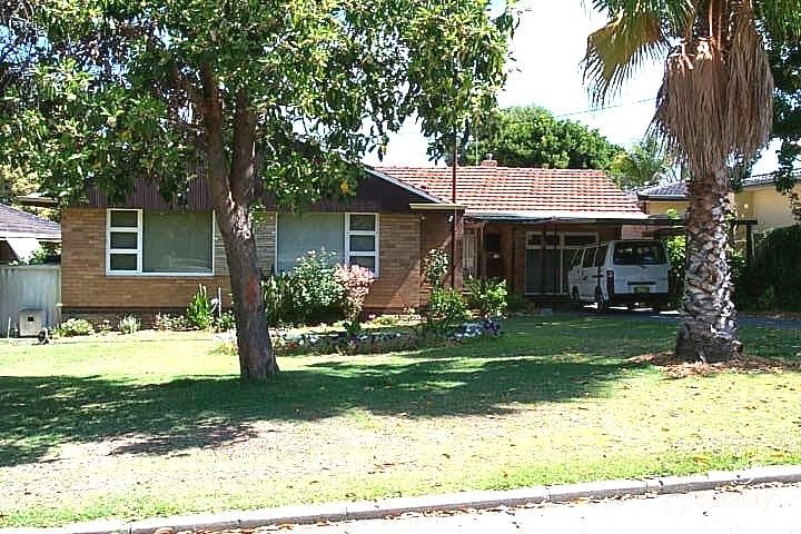 6 Canna Way, Ardross, WA 6153