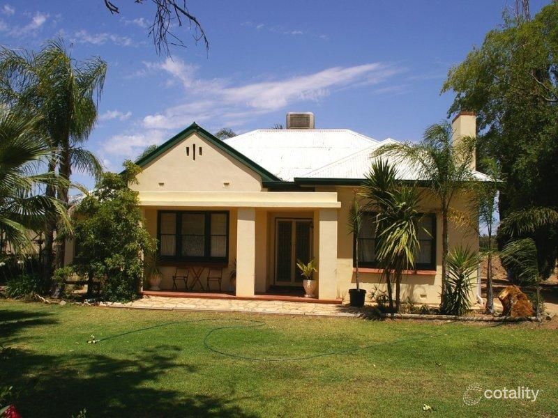 74 Arumpo St, Renmark West, SA 5341
