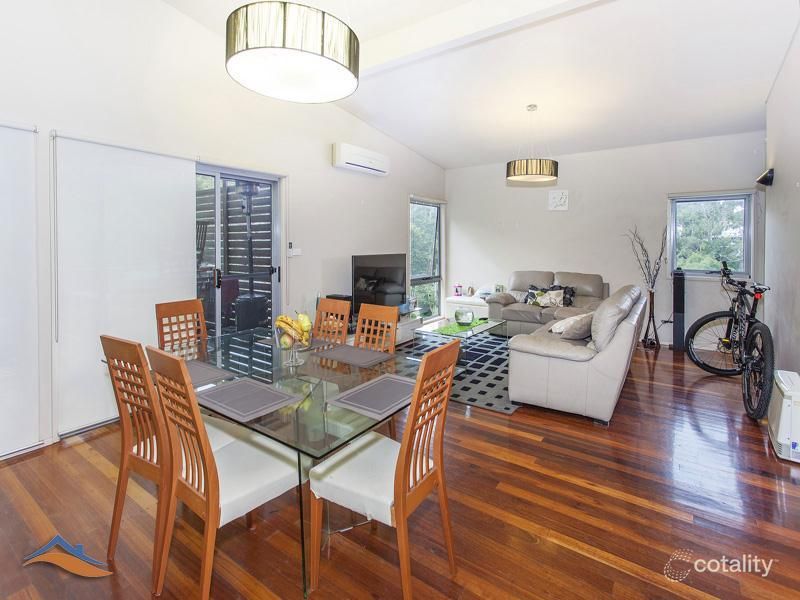 12 Woodlands Pl, Figtree, NSW 2525