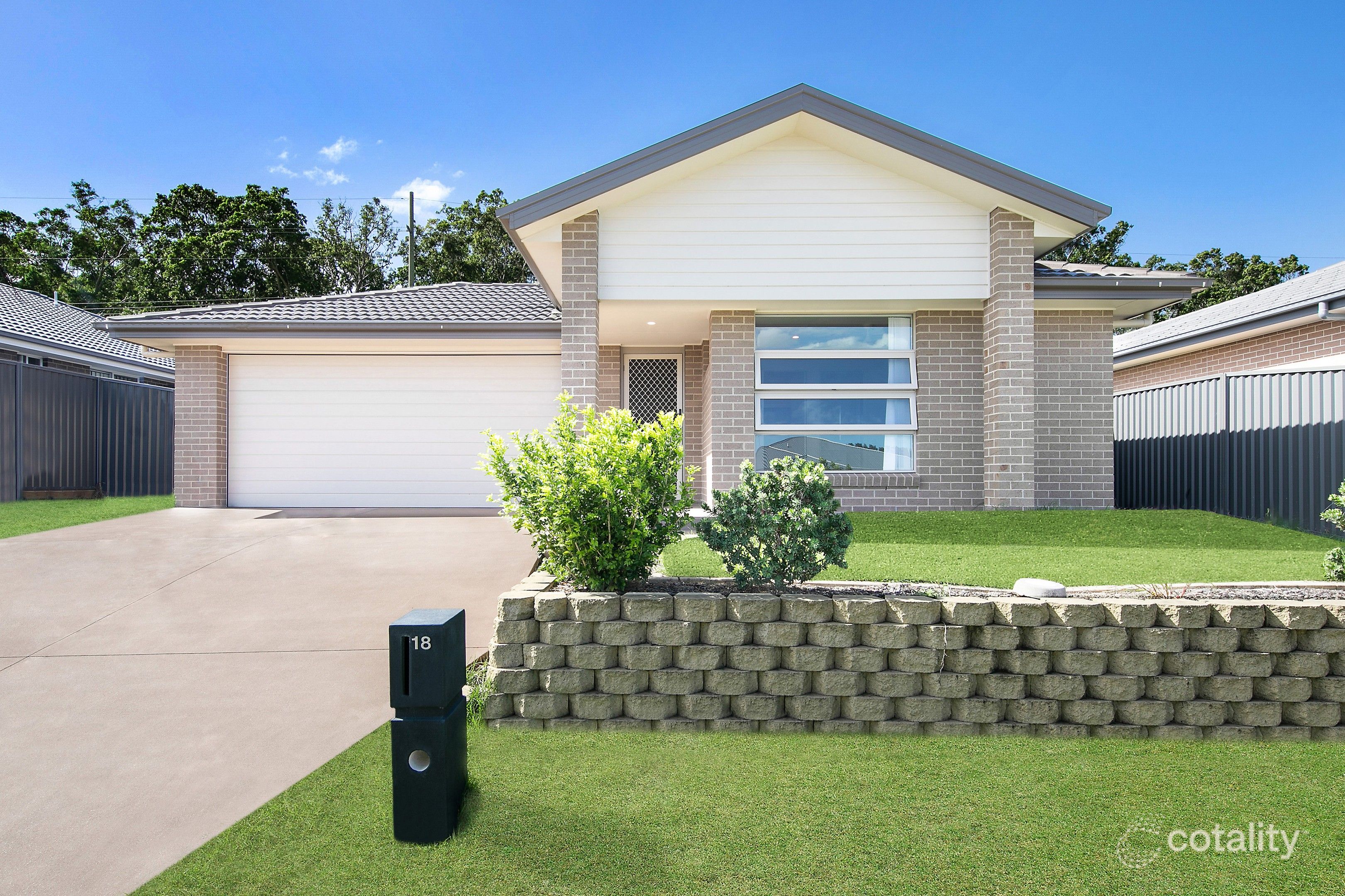 18 Morecambe Cct, Thornton, NSW 2322