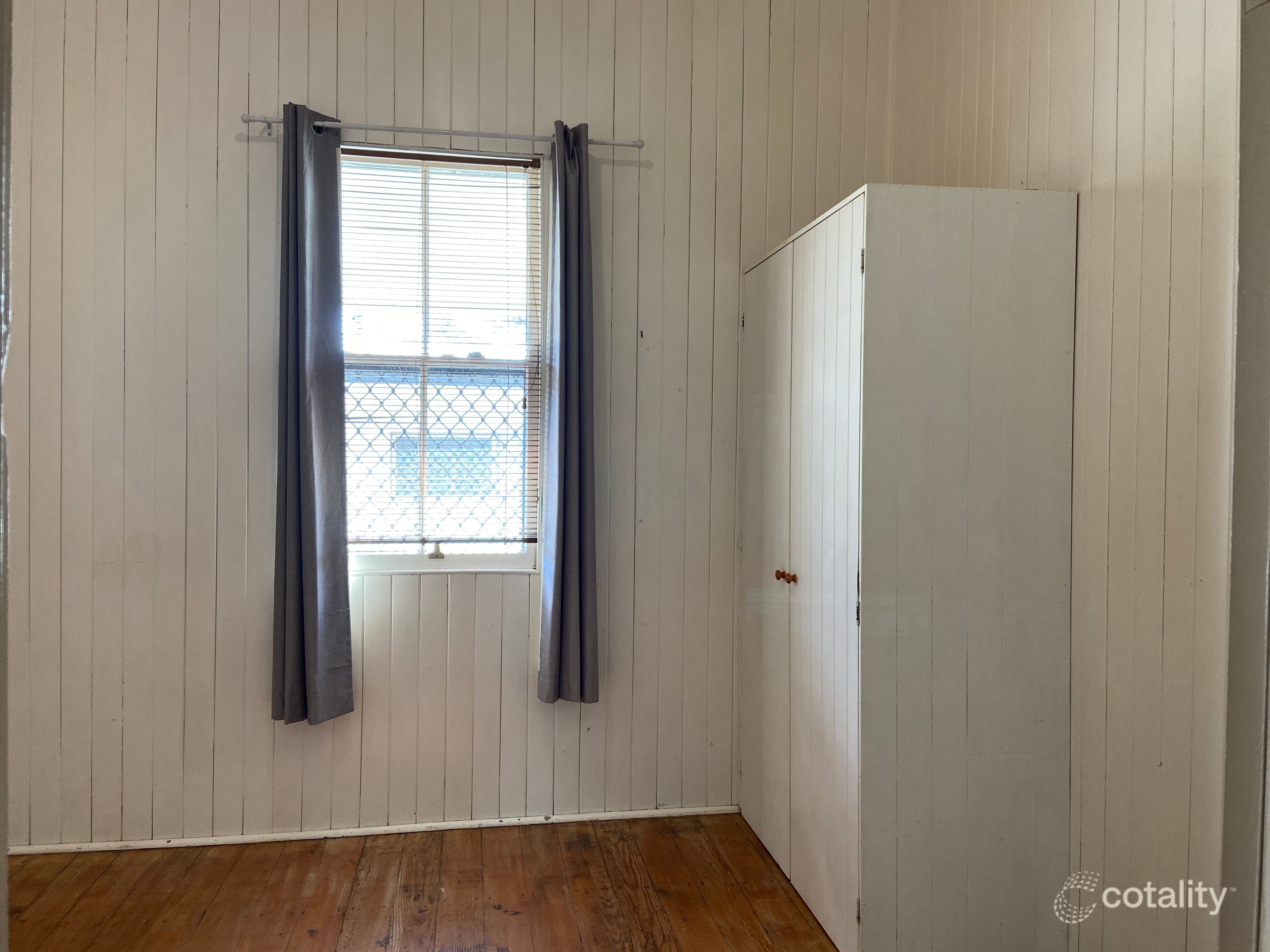 9 Swallow Ct, Newtown, QLD 4350