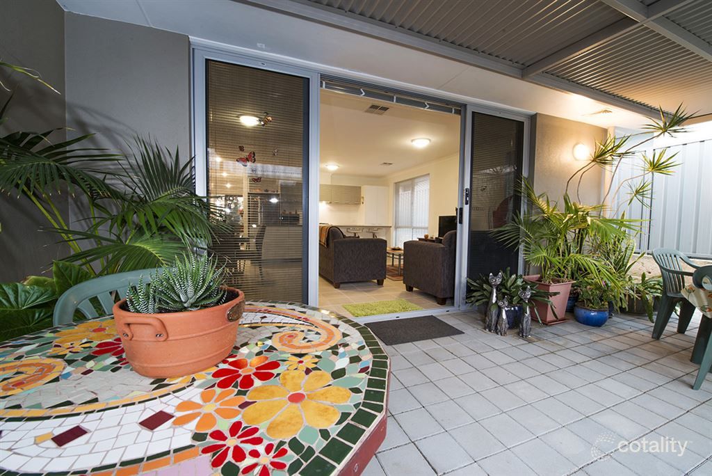 12 Leontes Way, Coolbellup, WA 6163