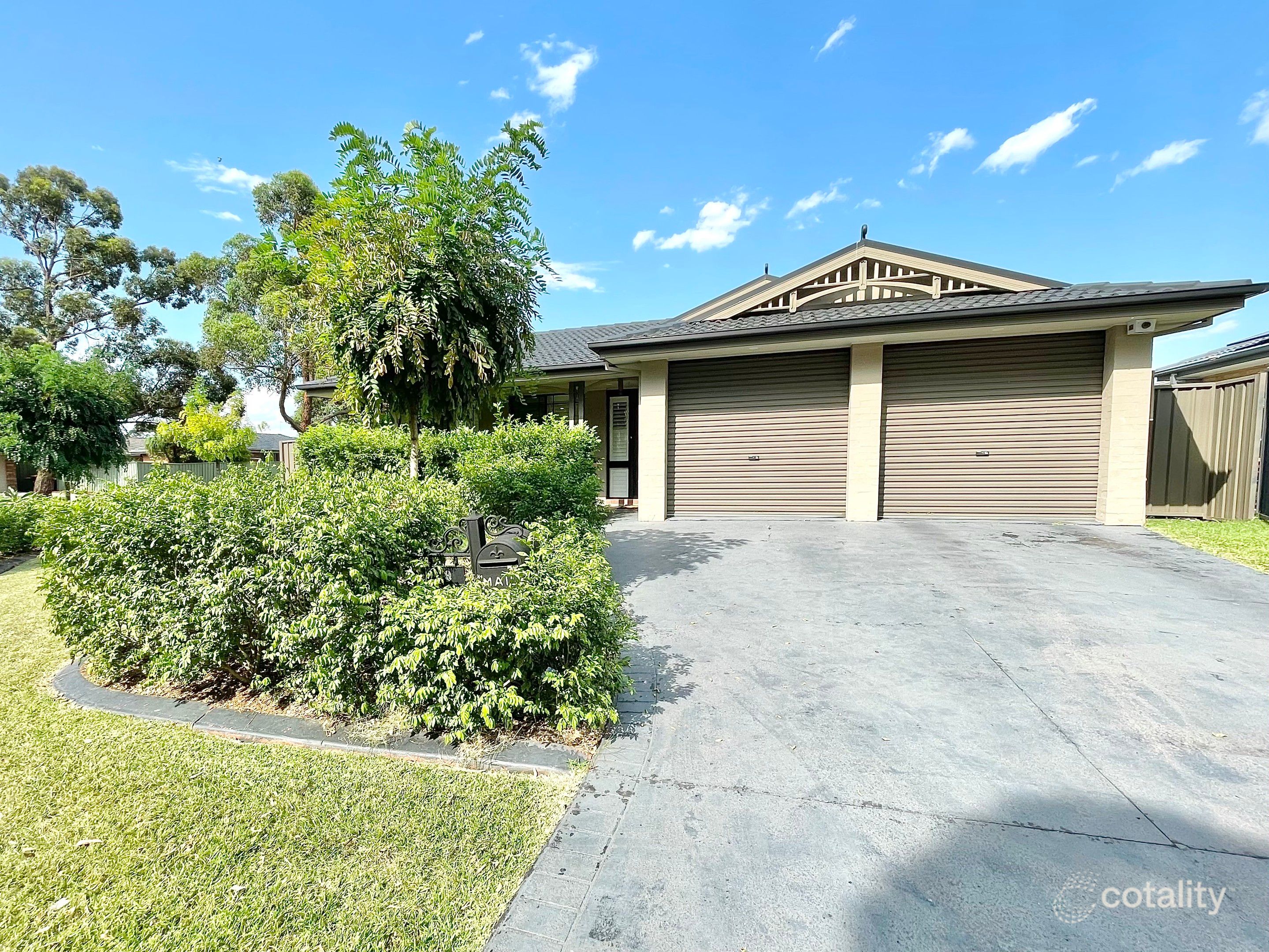 49 Sunningdale Dr, Glenmore Park, NSW 2745